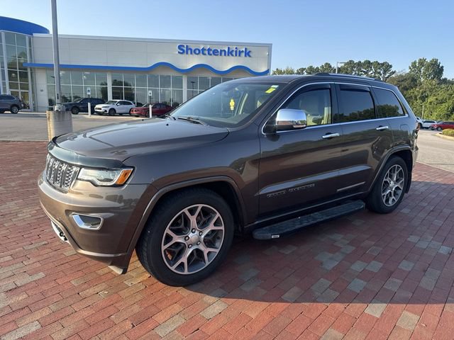 Used 2019 Jeep Grand Cherokee Overland AWD/4WD image 4