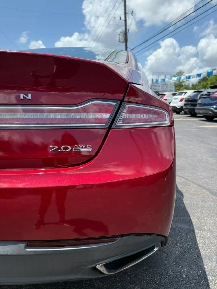 Used 2013 Lincoln MKZ AWD image 9
