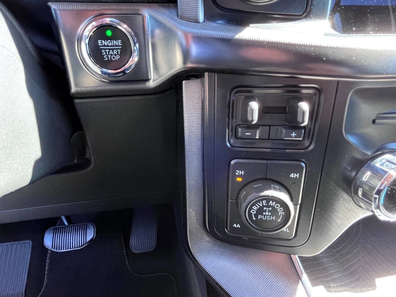 Used 2022 Ford F150 Platinum w/ Equipment Group 701A High image 37