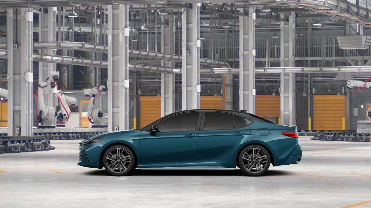 New 2027 Toyota Camry XSE FWD image 5