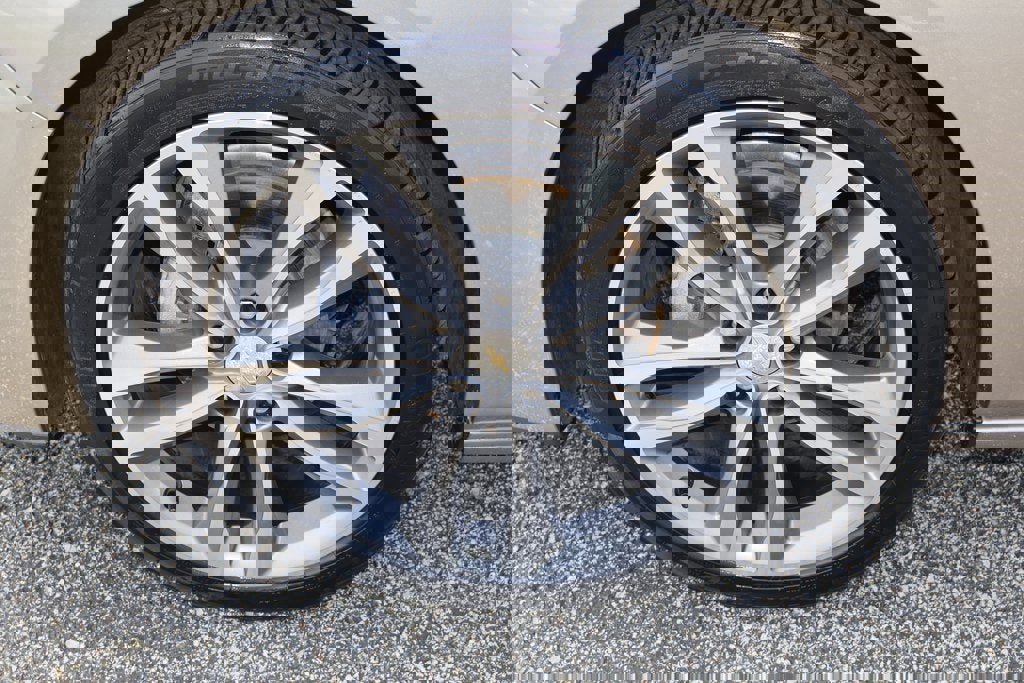 Used 2024 Chevrolet Malibu LT image 6