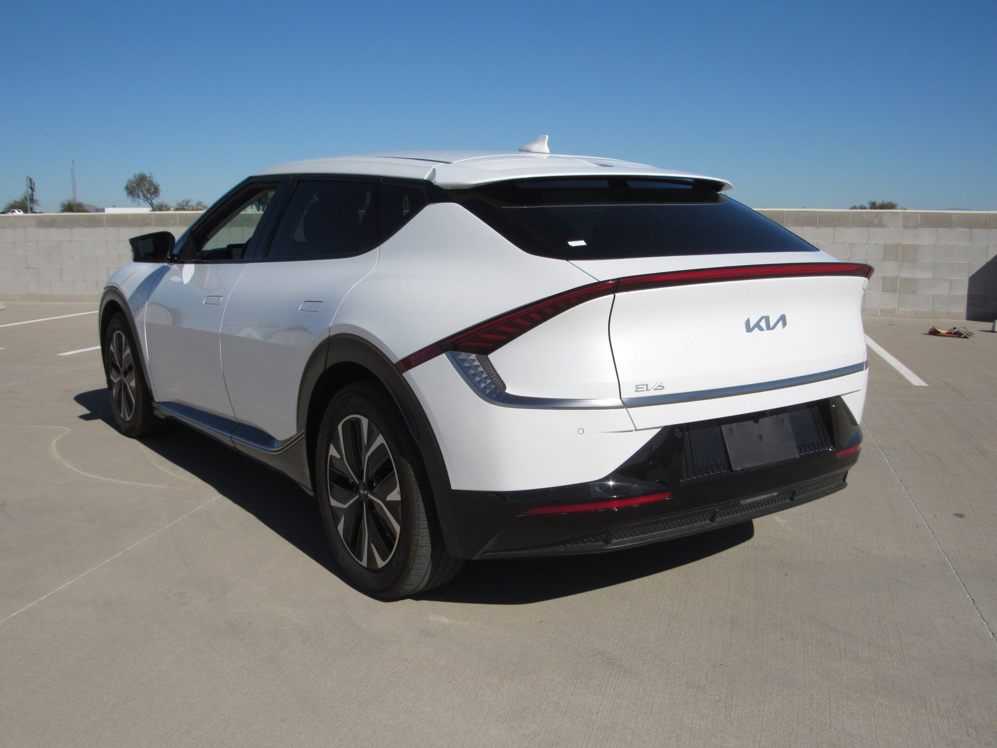 Used 2023 Kia EV6 Wind image 6