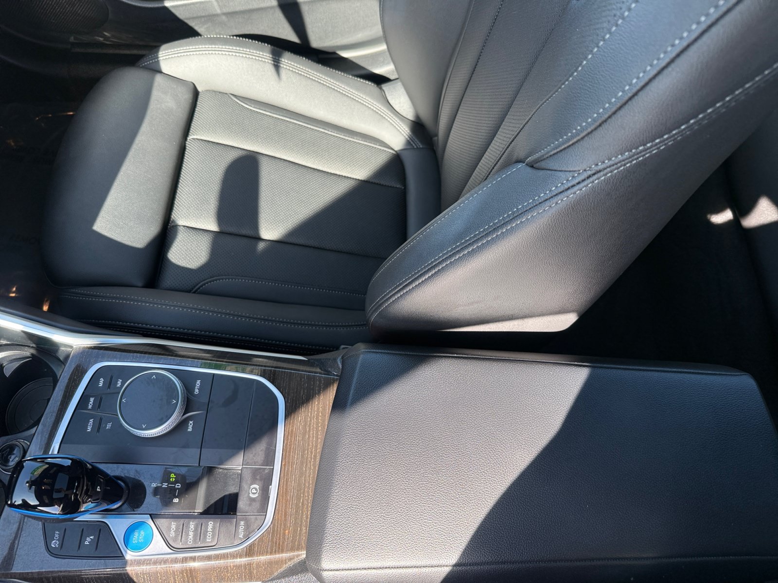 Used 2023 BMW i4 eDrive35 w/ Premium Package RWD image 14