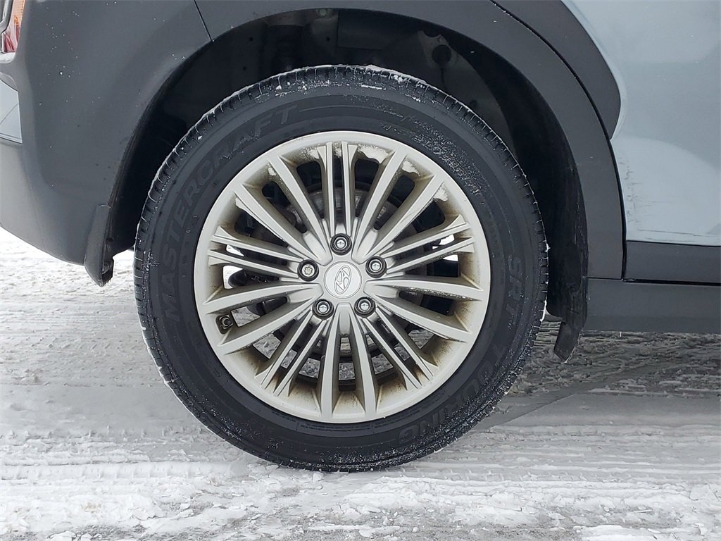 Used 2020 Hyundai Kona SEL image 5