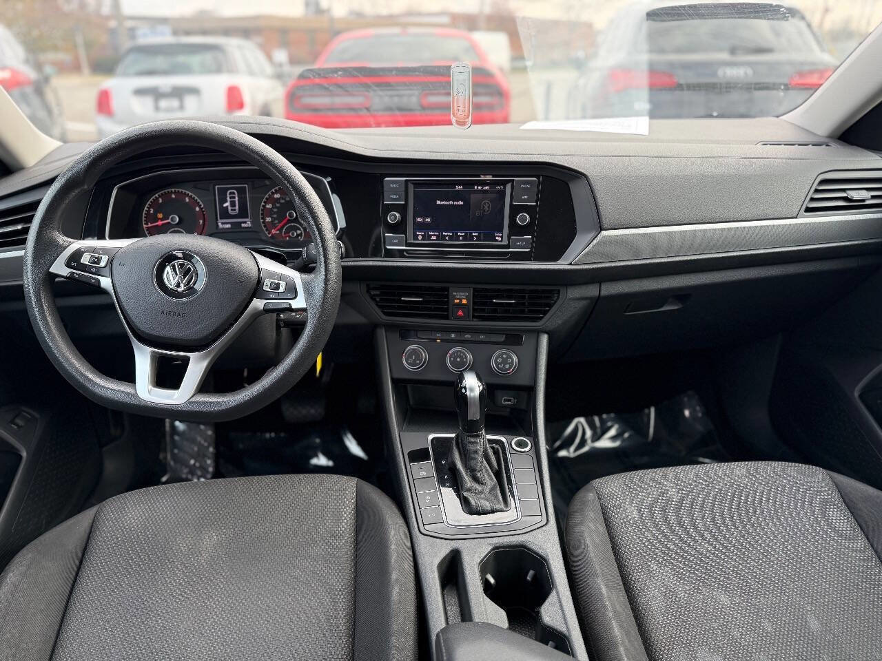 Used 2019 Volkswagen Jetta R-Line image 14