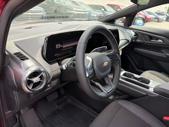 New 2026 Chevrolet Equinox EV LT w/ Comfort Package AWD/4WD image 16