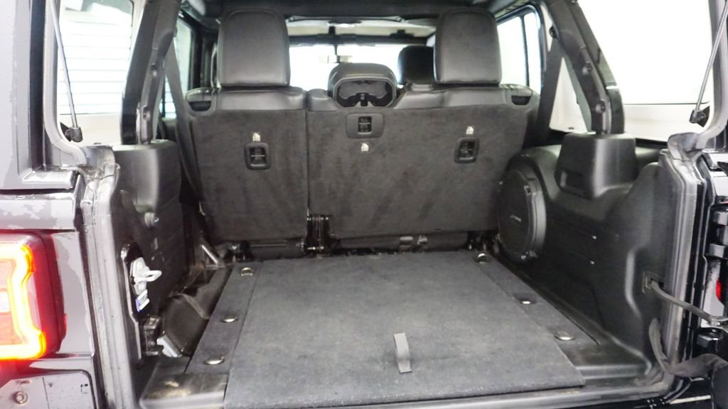 Used 2018 Jeep Wrangler Unlimited Rubicon image 17