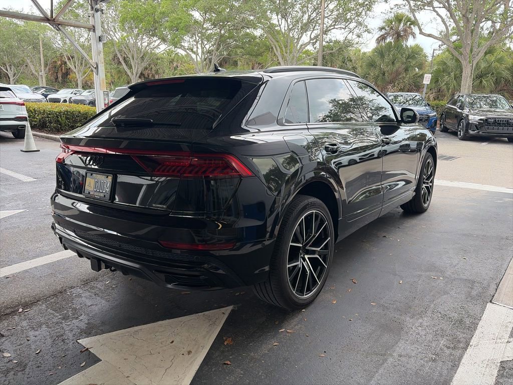 Used 2021 Audi Q8 Premium Plus w/ Premium Plus Package AWD/4WD image 4