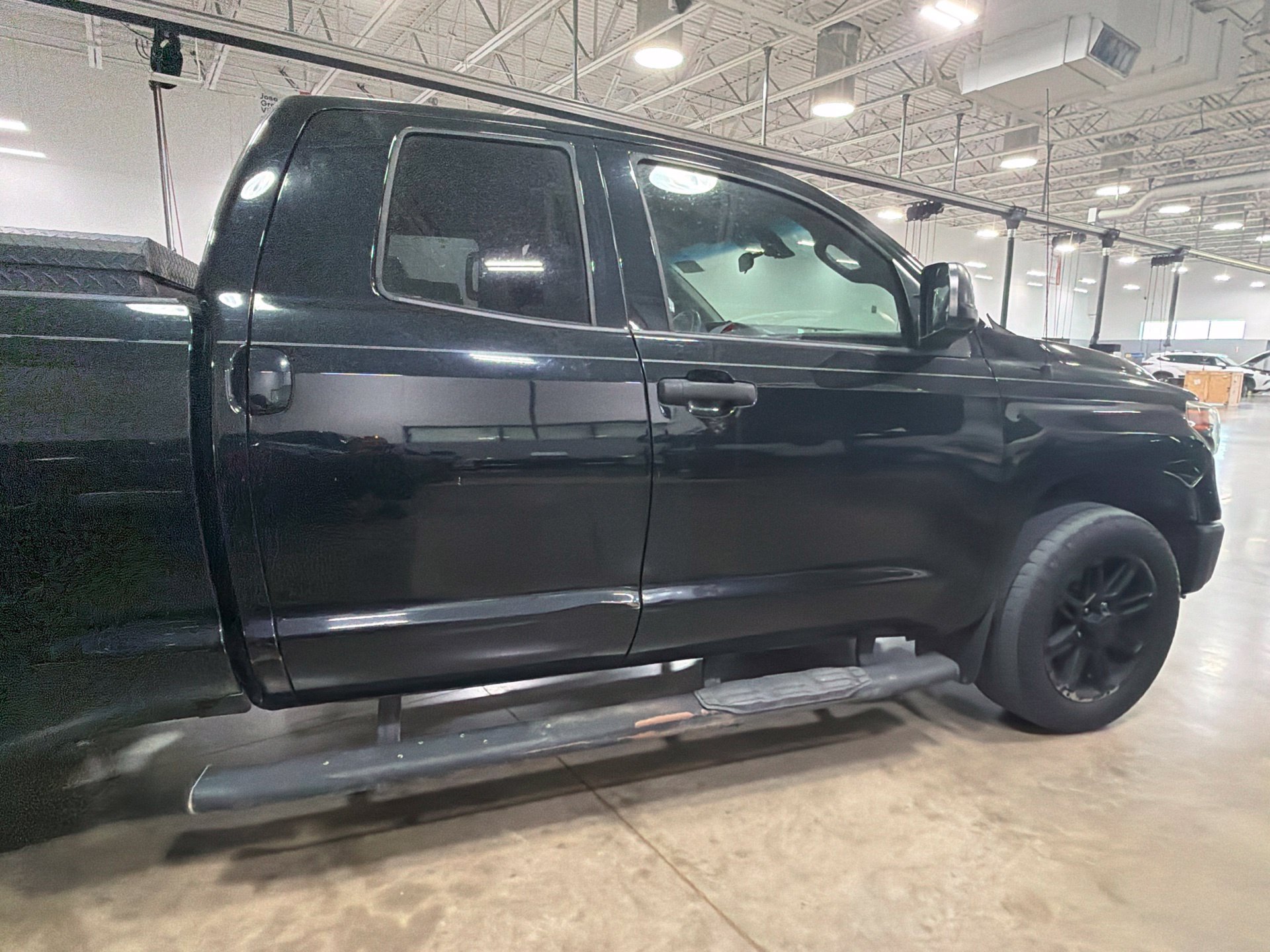 Used 2019 Toyota Tundra SR RWD image 2
