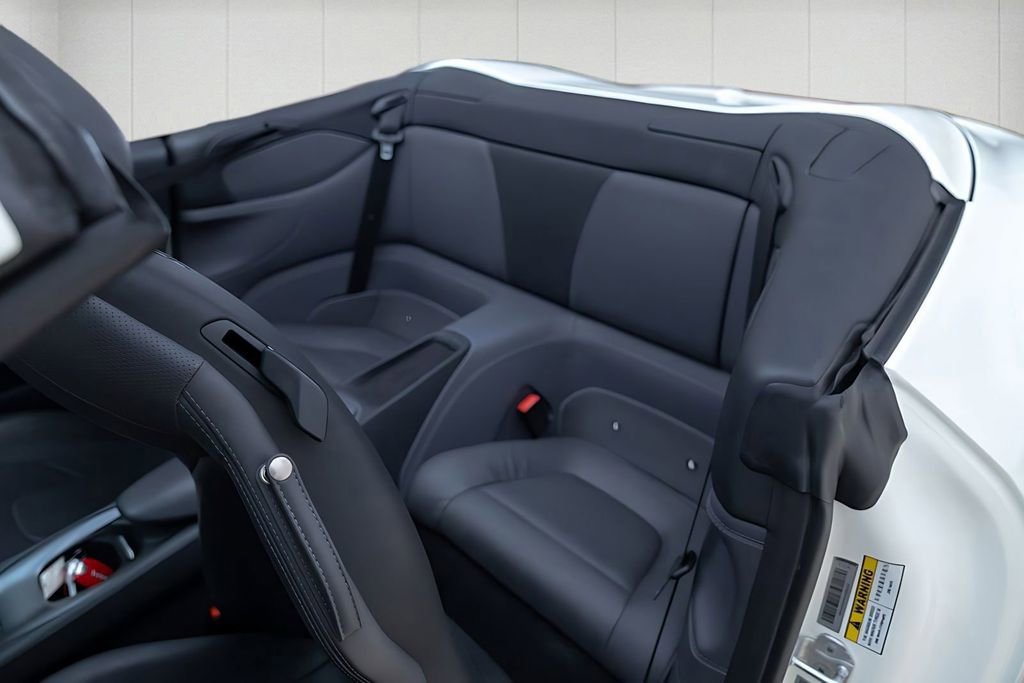 Used 2019 Ferrari Portofino image 30