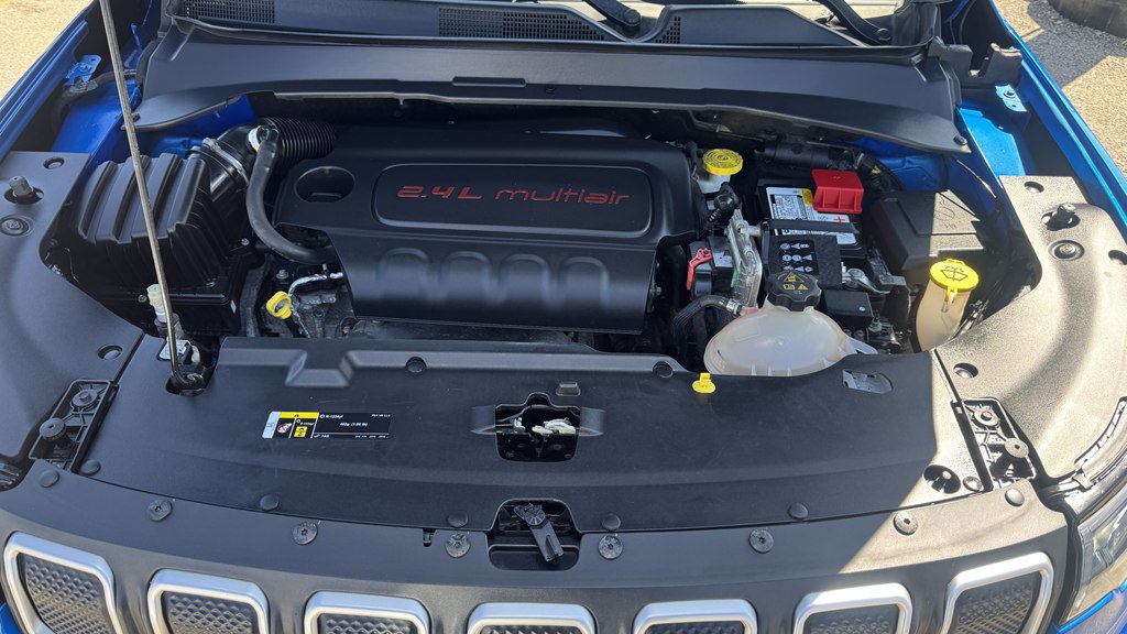 Used 2022 Jeep Compass Latitude AWD/4WD image 10