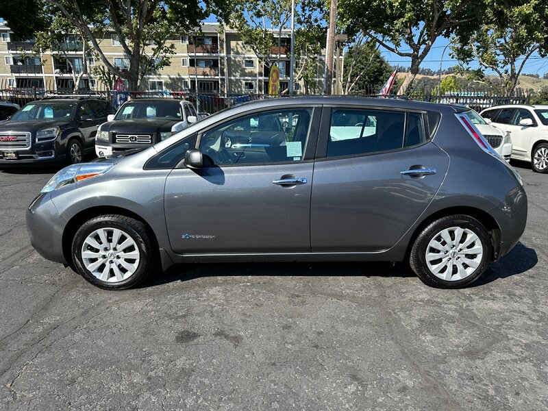 Used 2017 Nissan Leaf S w/ Charge Package FWD image 8