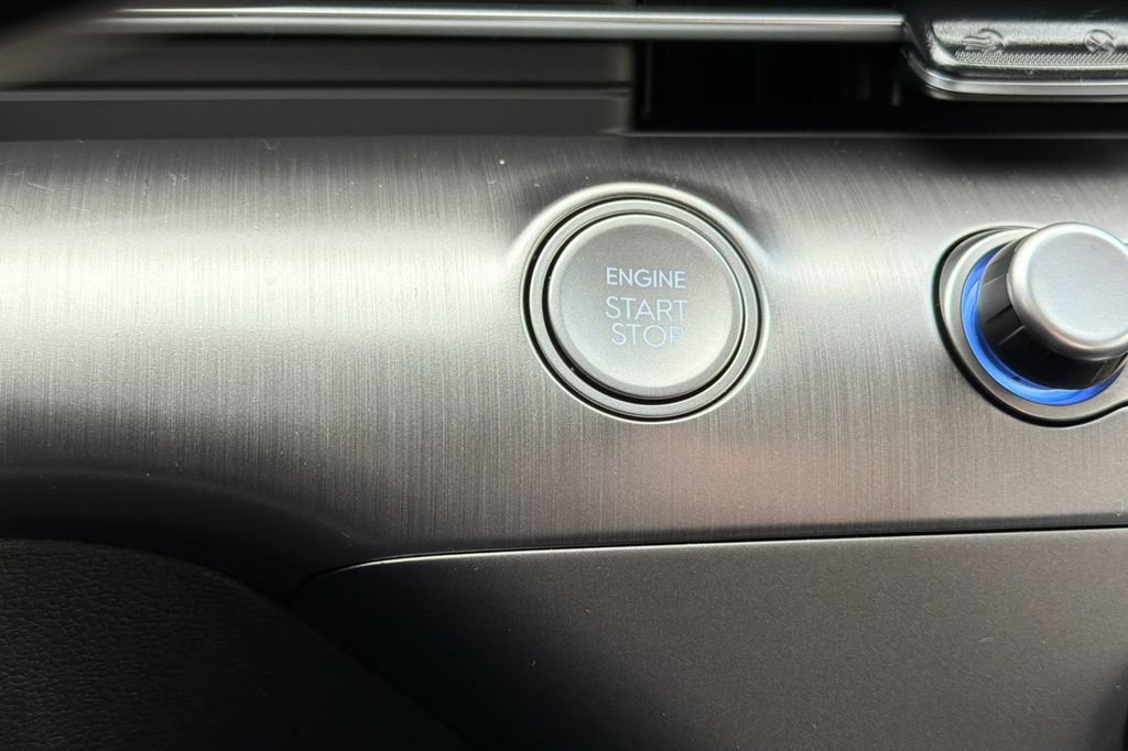 New 2026 Hyundai Kona SE AWD/4WD image 19