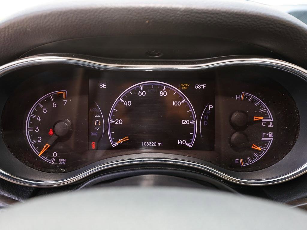 Used 2017 Jeep Grand Cherokee Limited w/ Luxury Group II image 14