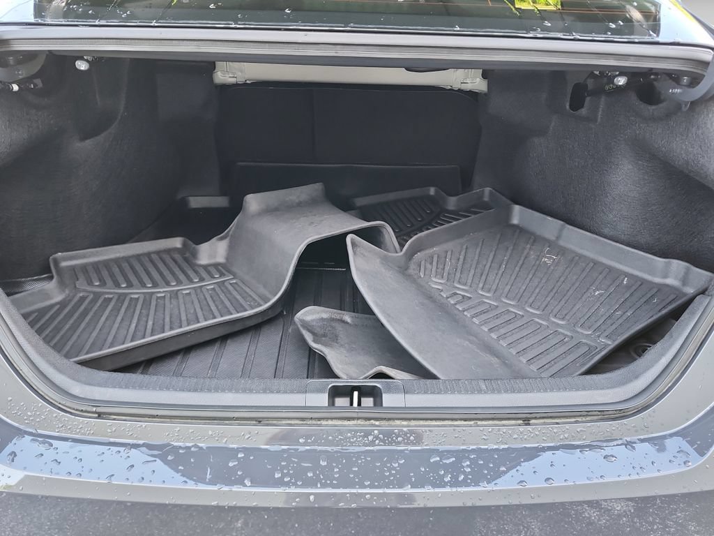 Used 2025 Toyota Camry LE FWD image 16