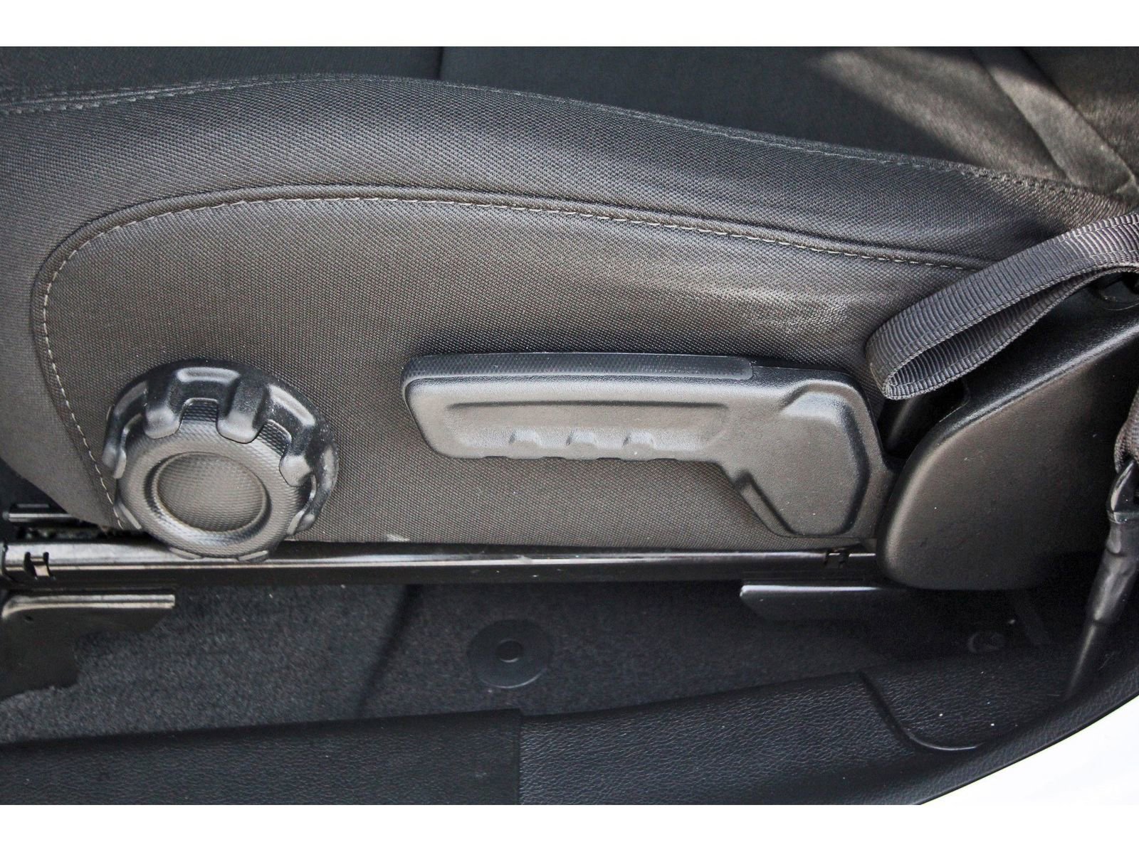 Used 2022 Jeep Wrangler Unlimited Sport S image 29