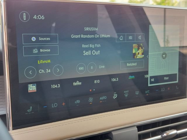 Certified 2026 Lincoln Corsair Premiere AWD/4WD image 23
