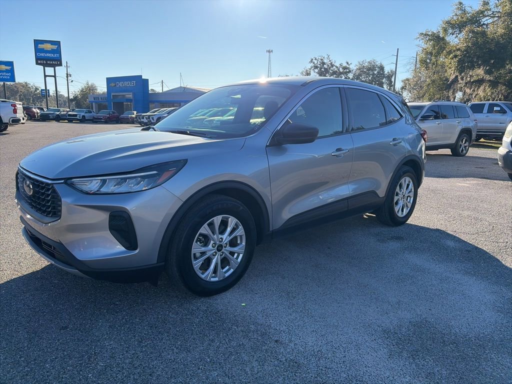 Used 2024 Ford Escape Active image 4