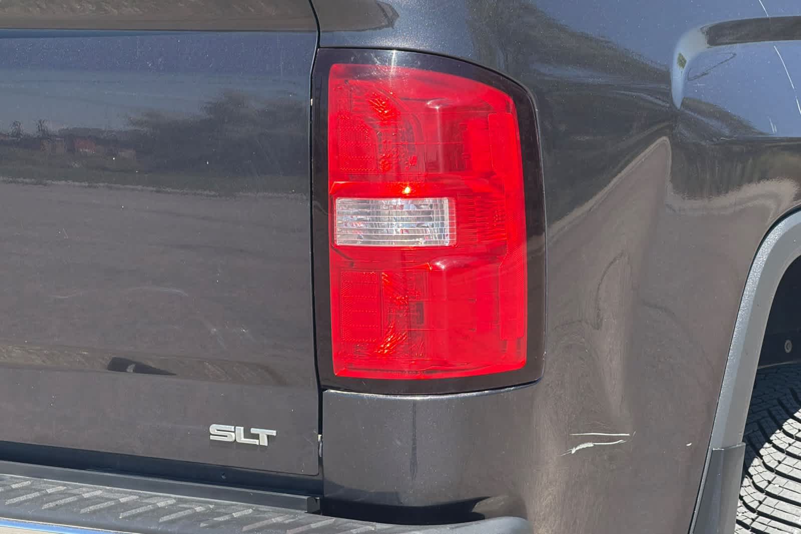 Used 2015 GMC Sierra 1500 SLT w/ Max Trailering Package AWD/4WD image 24