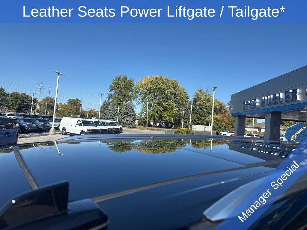 Used 2024 Chevrolet Suburban High Country w/ Premium Package image 10