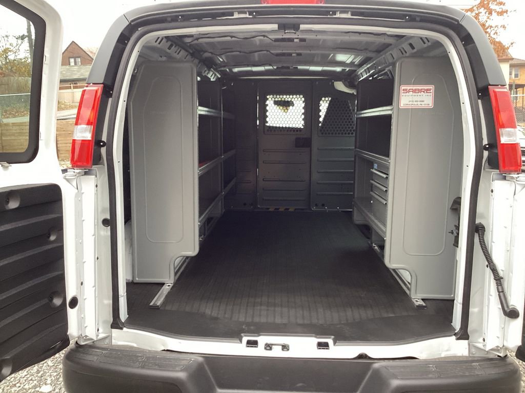 New 2025 Chevrolet Express 2500 image 10