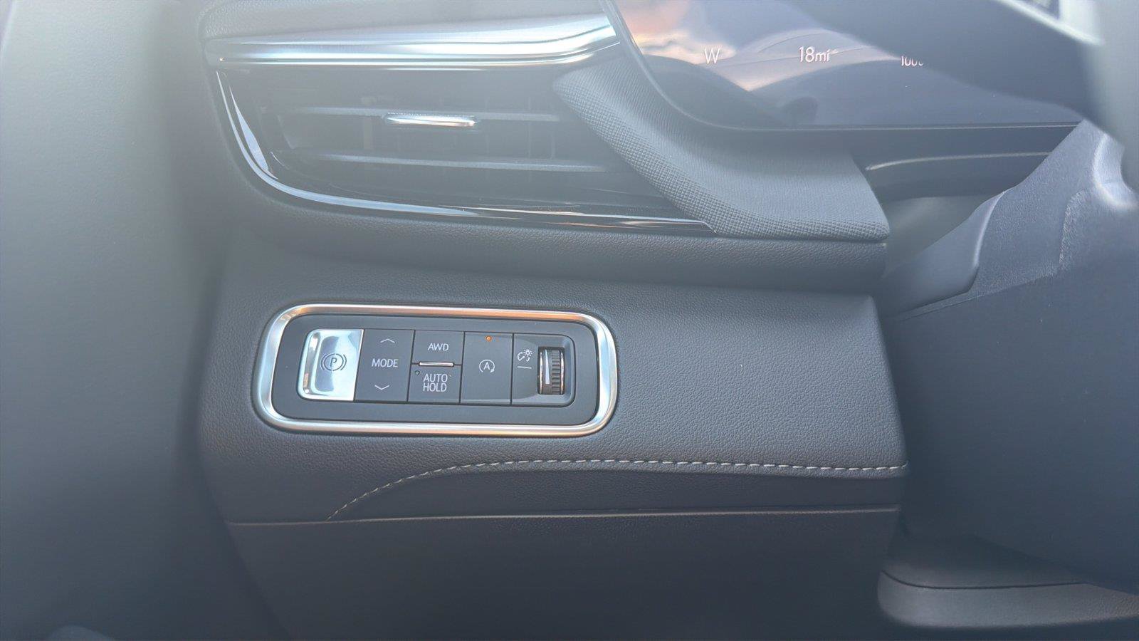 New 2026 Buick Enclave Preferred AWD/4WD image 14