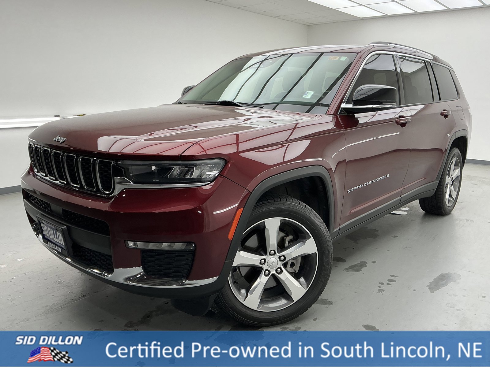Used 2021 Jeep Grand Cherokee L Limited image 1