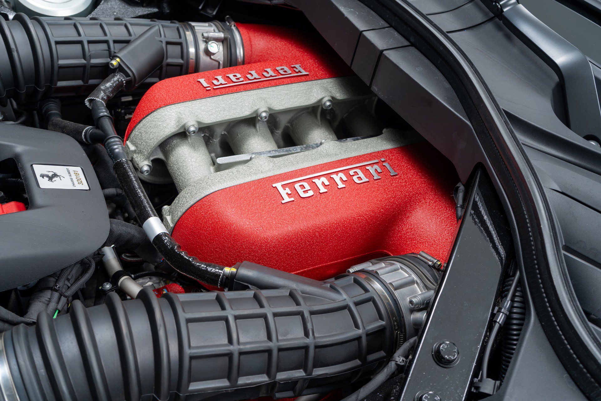 Used 2025 Ferrari Purosangue image 48