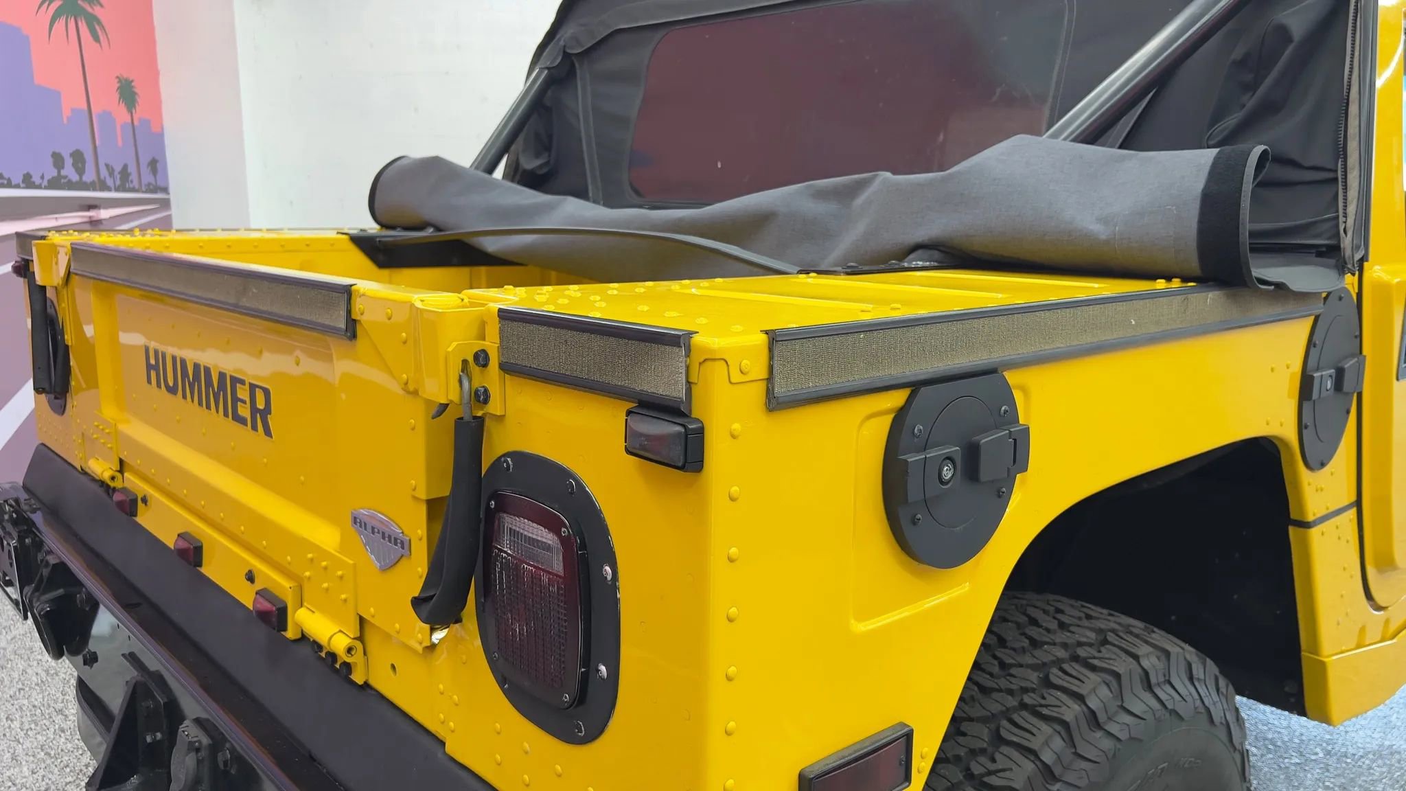 Used 2006 HUMMER H1 4-Door Open Top image 31