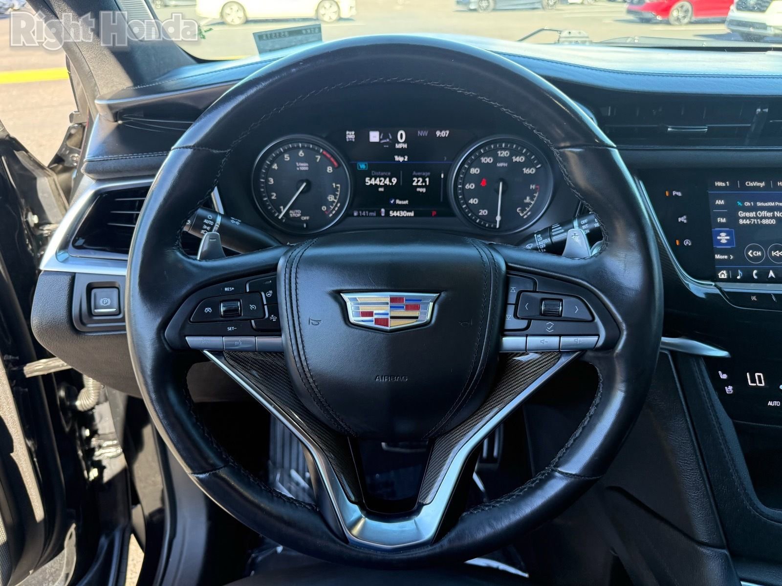 Used 2023 Cadillac XT6 Sport w/ Platinum Package image 15