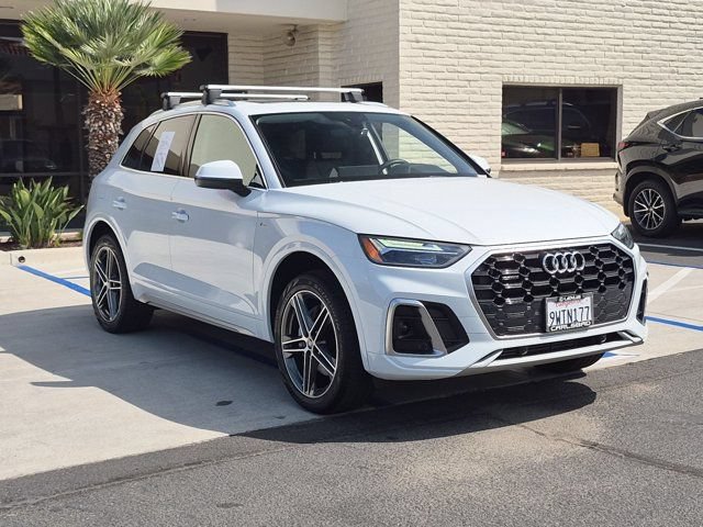 Used 2025 Audi Q5 e Premium AWD/4WD image 3
