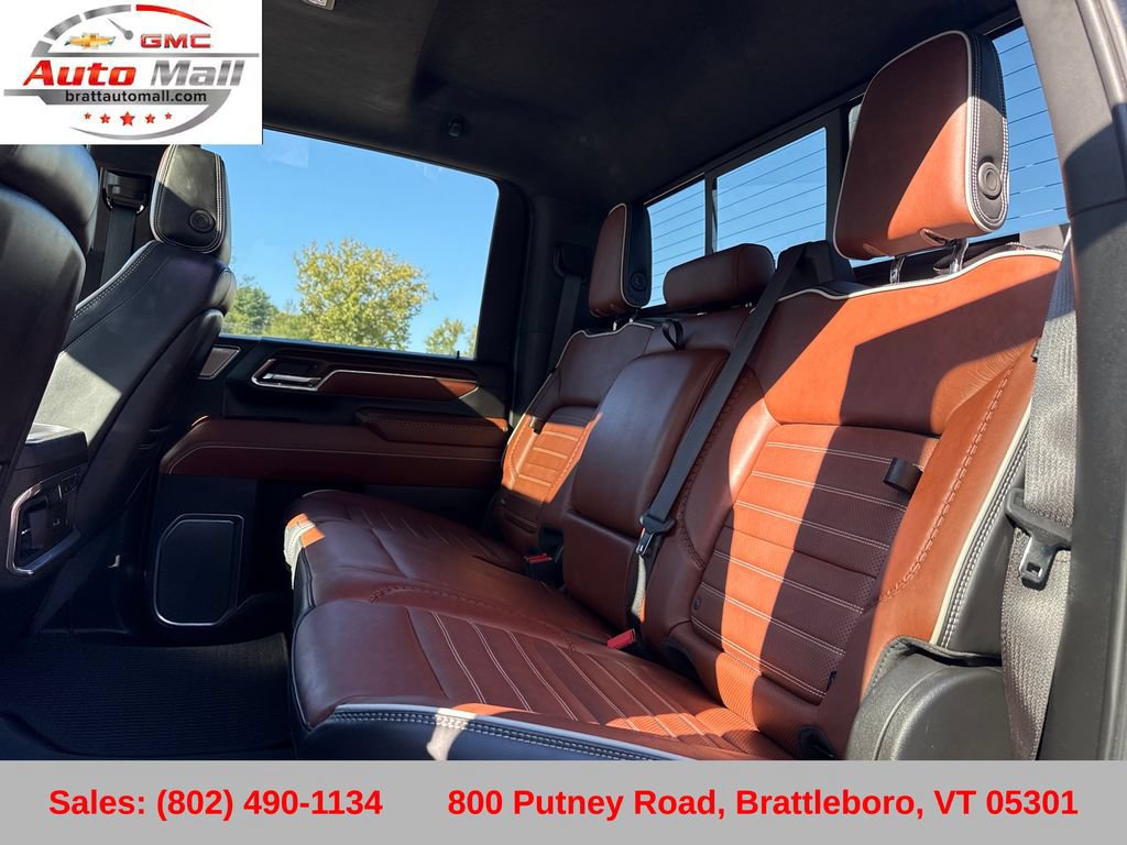 Used 2024 GMC Sierra 3500 Denali Ultimate AWD/4WD image 24