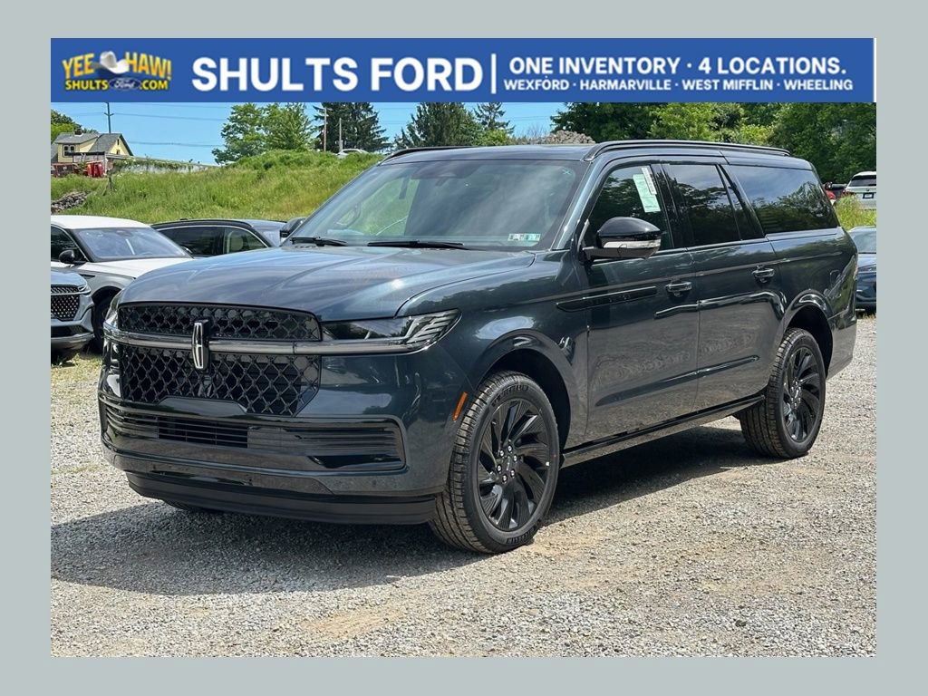 New 2026 Lincoln Navigator L Reserve w/ Jet Appearance Package