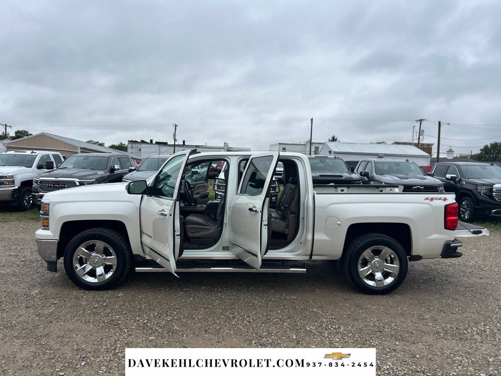Used 2015 Chevrolet Silverado 1500 LTZ w/ LTZ Plus Package AWD/4WD image 23