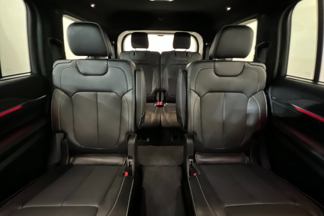 New 2024 Jeep Grand Cherokee L Overland w/ Advanced Protech Group III image 26