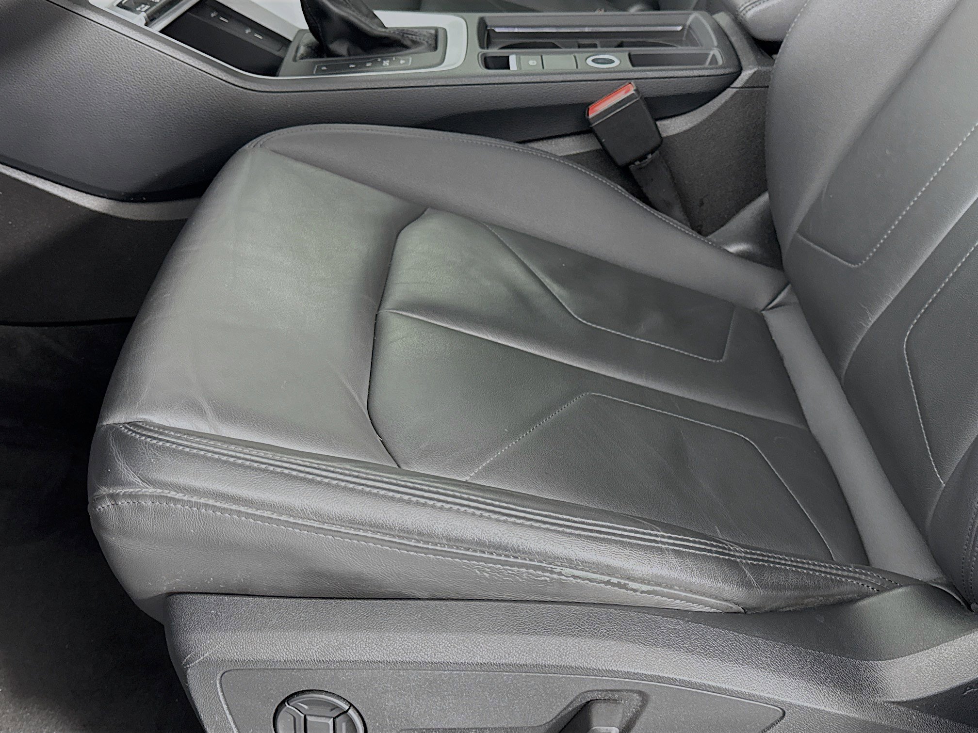 Used 2023 Audi Q3 2.0T Premium image 18