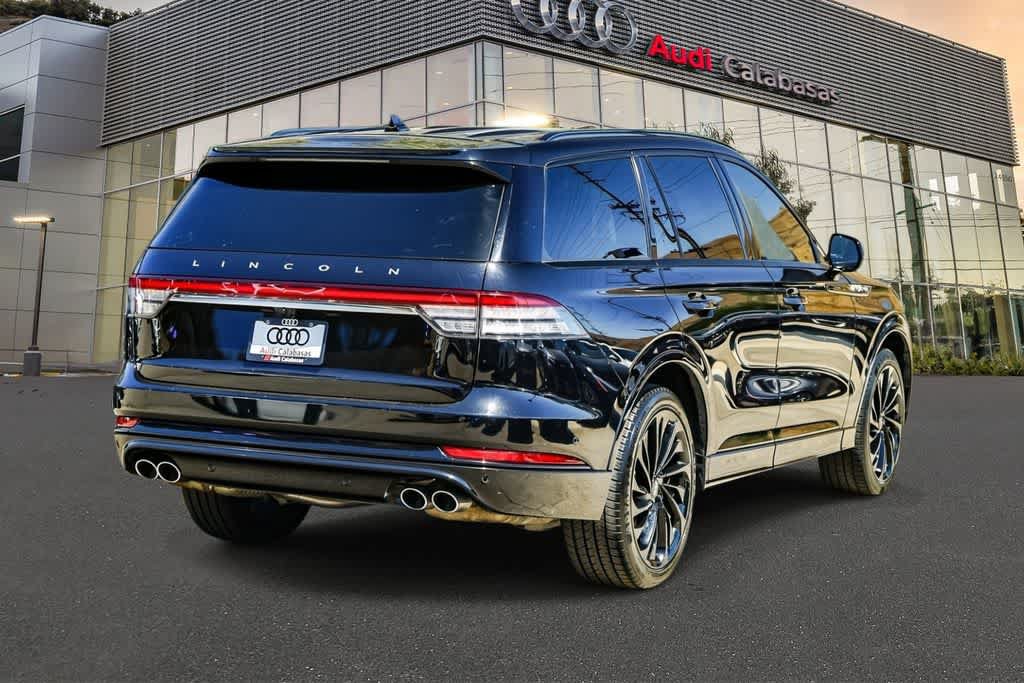 Used 2022 Lincoln Aviator Reserve w/ Equipment Group 201A AWD/4WD image 4
