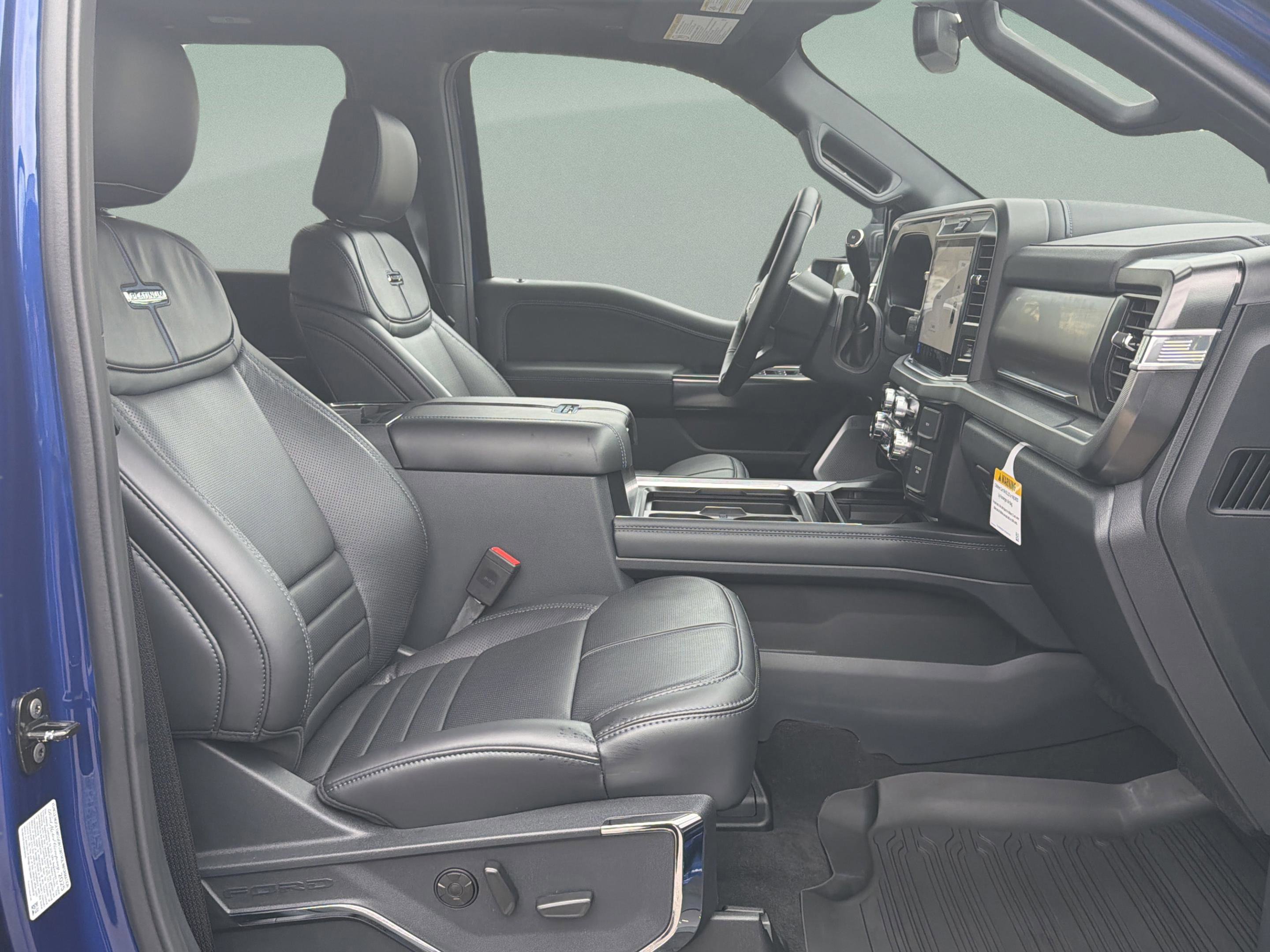 New 2026 Ford F250 Platinum w/ Tremor Off-Road Package image 23