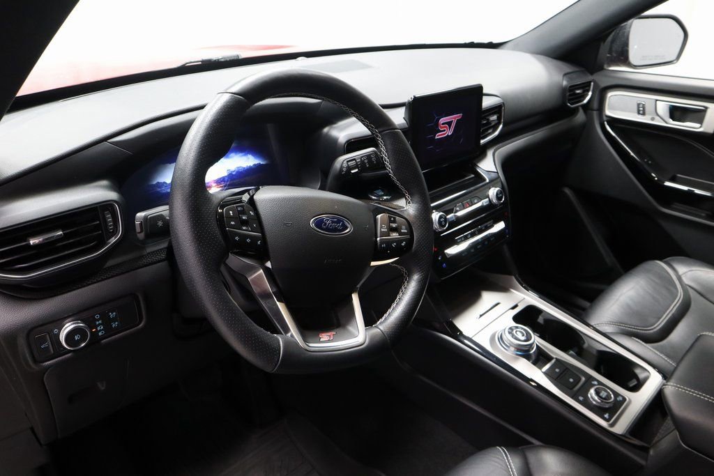 Certified 2022 Ford Explorer ST w/ Equipment Group 401A image 27