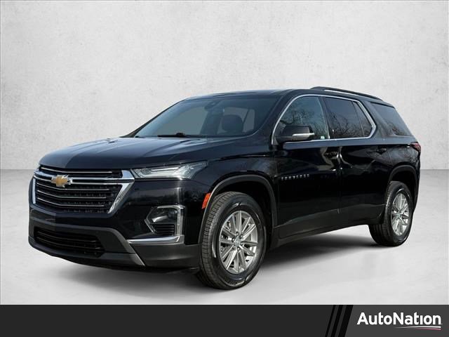 Used 2022 Chevrolet Traverse LT image 1