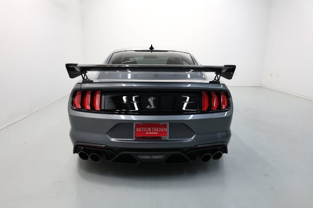 Used 2022 Ford Mustang Shelby GT500 w/ Carbon Fiber Track Pack RWD image 74