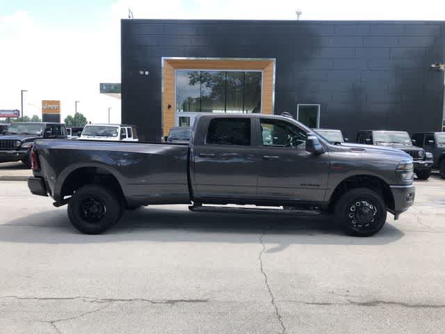 New 2026 RAM 3500 Big Horn AWD/4WD image 7