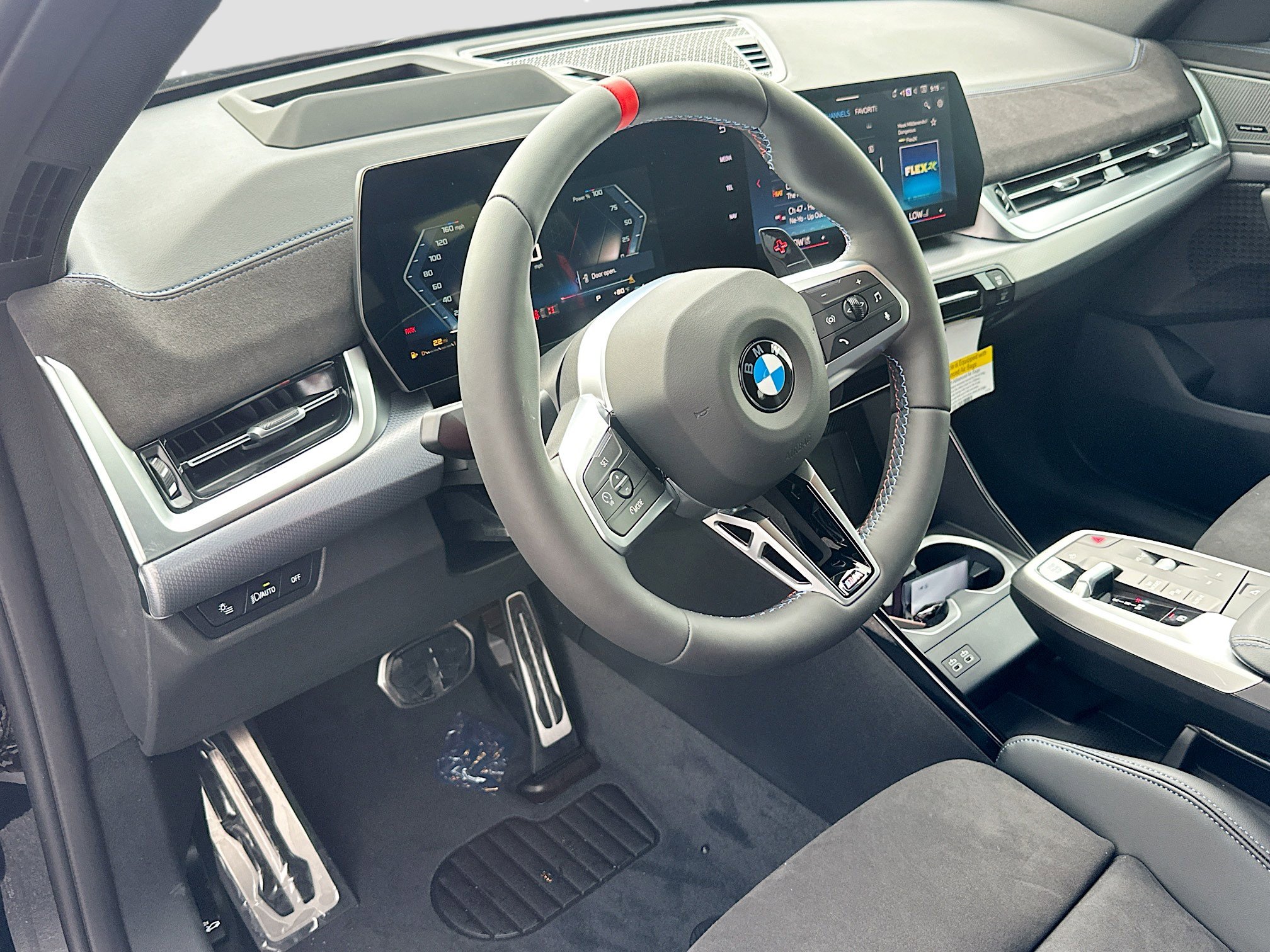 New 2026 BMW X1 M35i w/ Technology Package AWD/4WD image 7