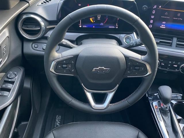 Used 2024 Chevrolet Trax ACTIV w/ Sunroof Package FWD image 7