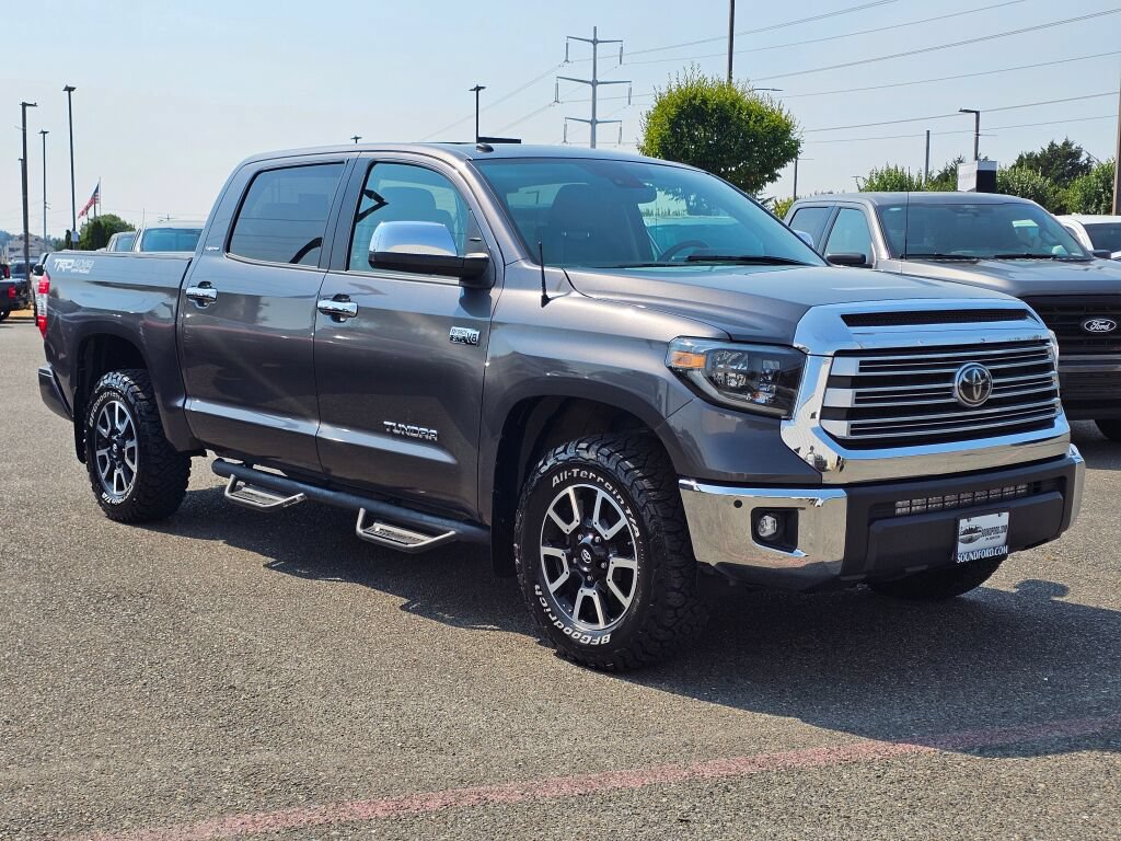 Used 2019 Toyota Tundra Limited w/ Limited Premium Package AWD/4WD image 3