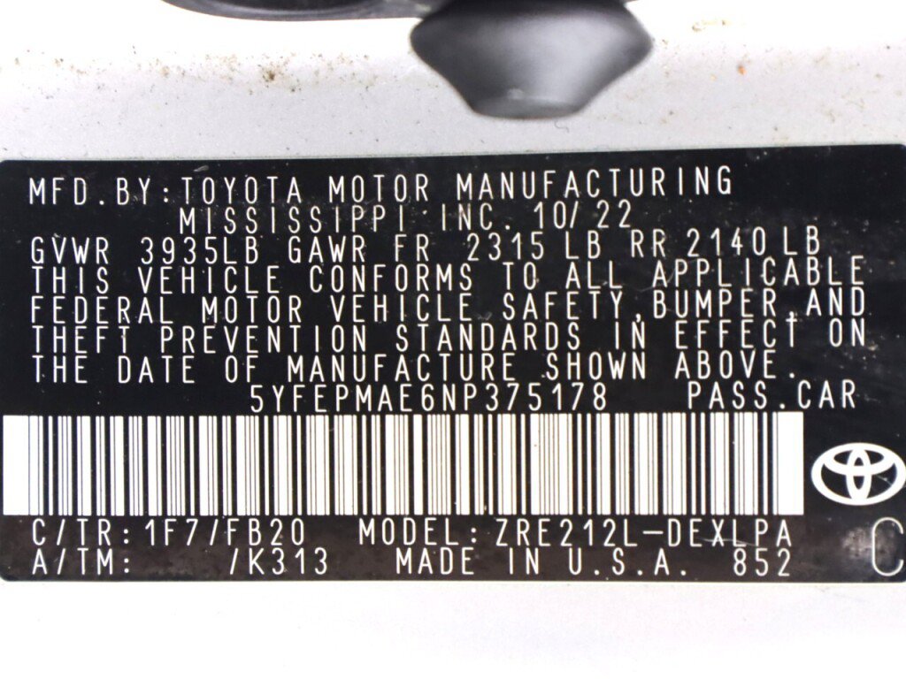 Used 2022 Toyota Corolla LE FWD image 40