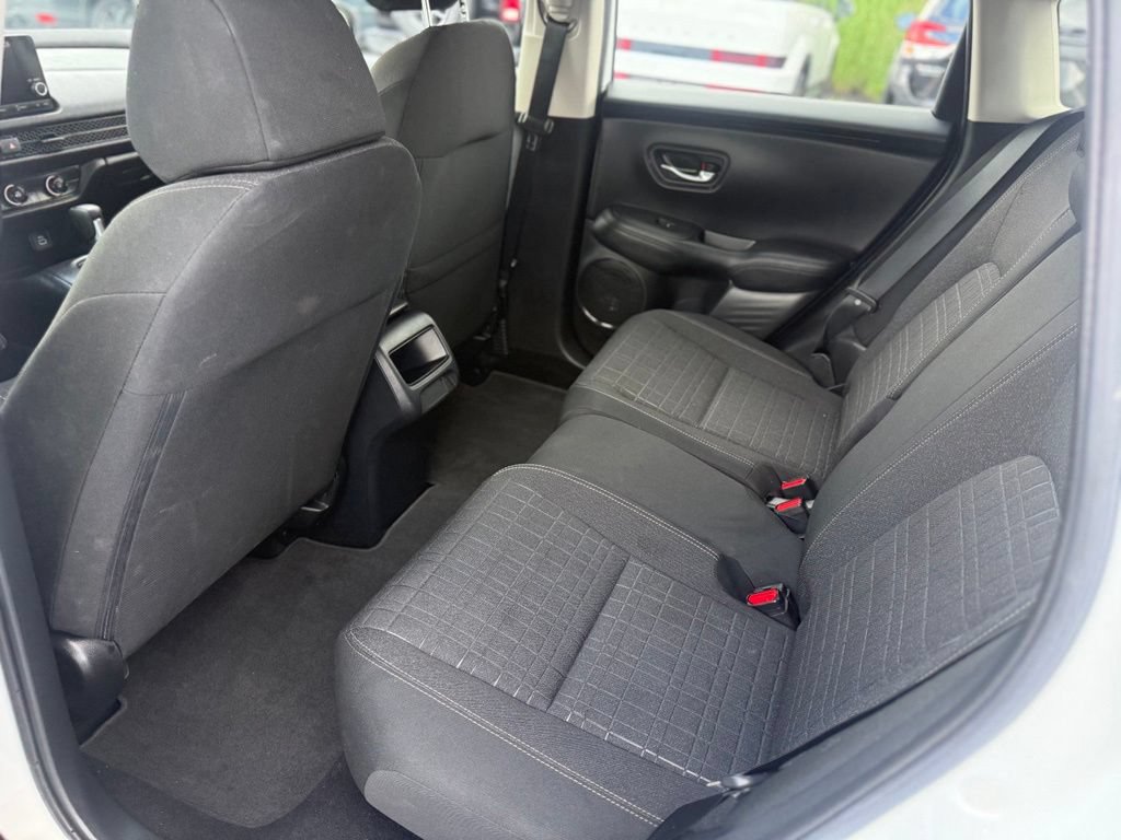 Used 2024 Honda HR-V LX image 16