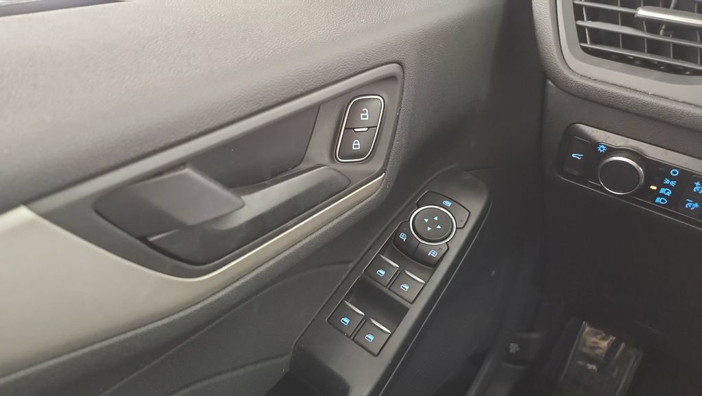 Used 2022 Ford Escape SE w/ Convenience Package AWD/4WD image 15
