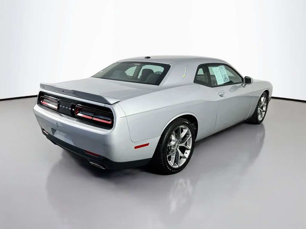 Used 2022 Dodge Challenger GT RWD image 7