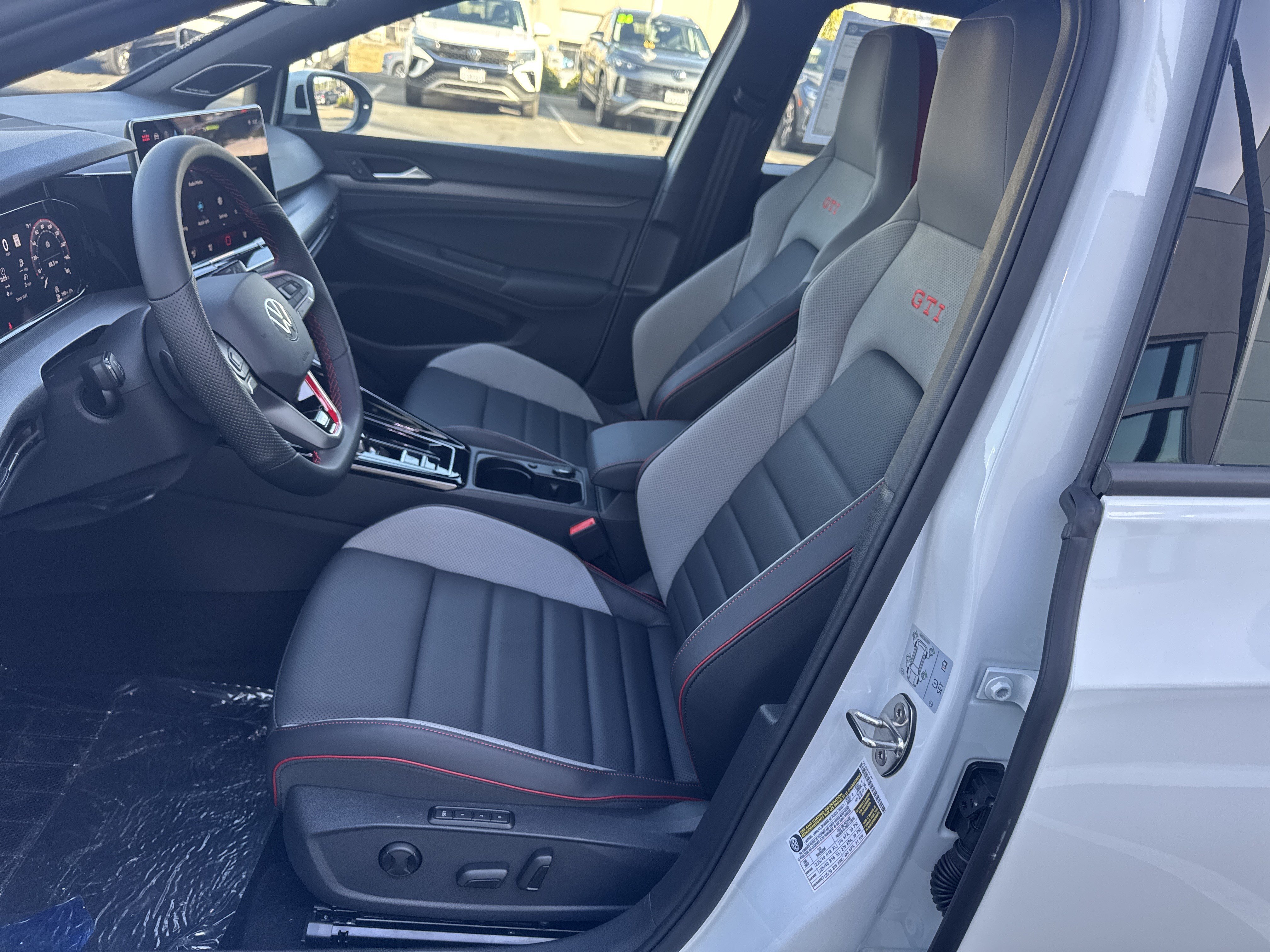New 2026 Volkswagen GTI SE FWD image 14